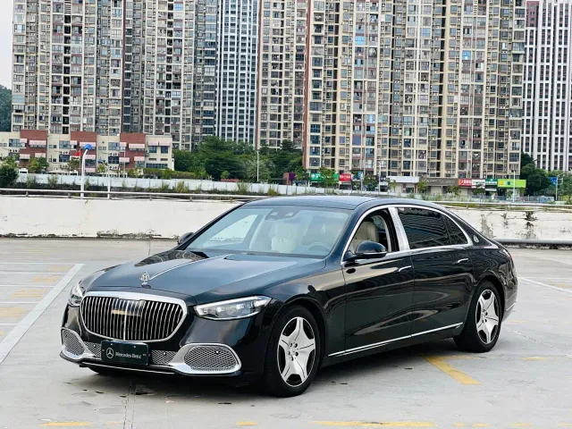 Фотография автомобиля — Mercedes-Benz Maybach S-Class
