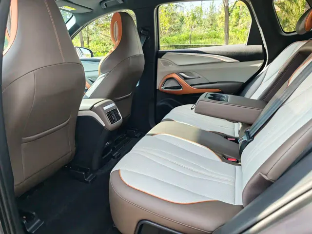 BYD Song Pro — Фото автомобиля 13