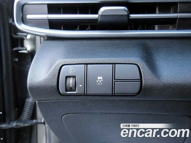 Hyundai Avante CN7 — Фото автомобиля 12