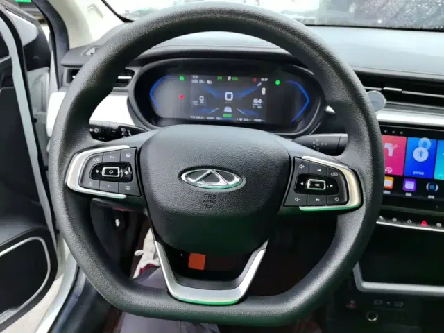 Chery Arrizo e — Фото автомобиля 10