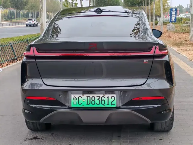 Roewe Feifan R7 — Фото автомобиля 5