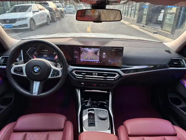 BMW 3 Series — Фото автомобиля 7