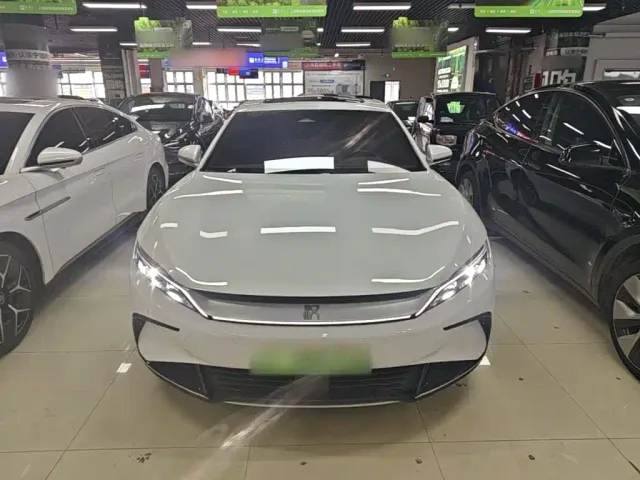 BYD Han — Фото автомобиля 2