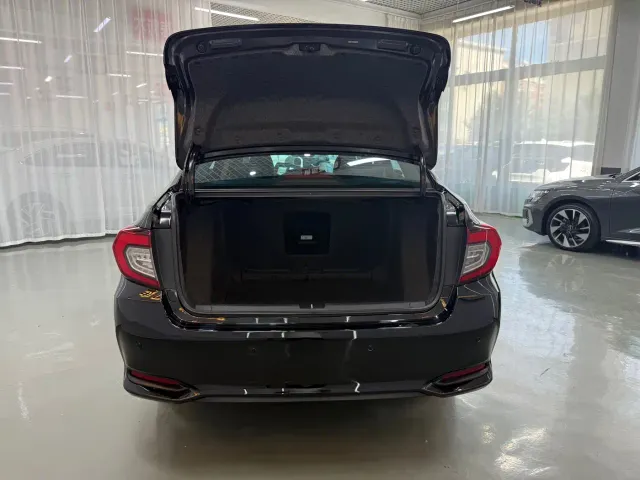 Honda Crider — Фото автомобиля 13