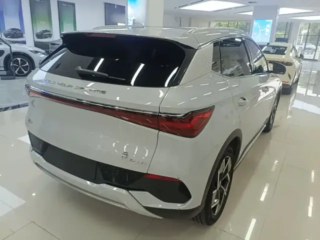 BYD Yuan PLUS — Фото автомобиля 6