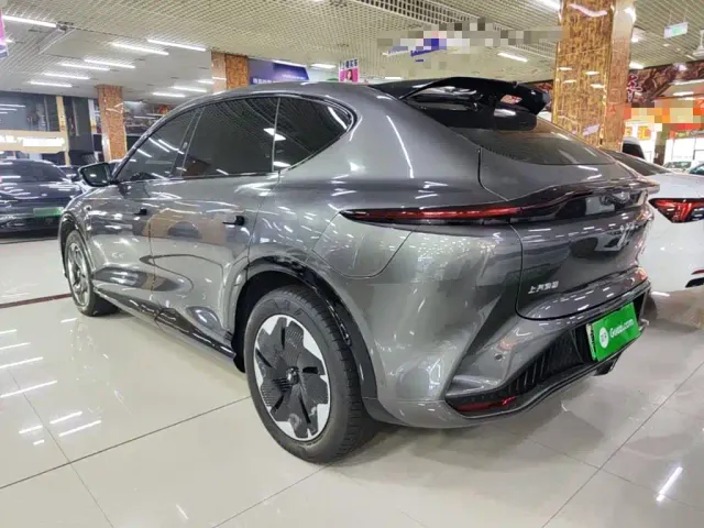IM Motors IM LS7 — Фото автомобиля 4