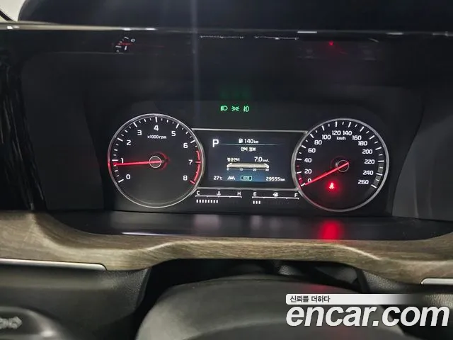 Kia Sorento Sorento 4-е поколение Бензин 2.5T 2WD — Фото автомобиля 18