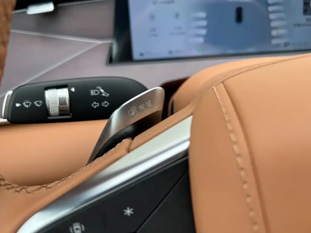BYD Han L 2025 DM-p 4WD LiDAR Flagship — Фото автомобиля 15