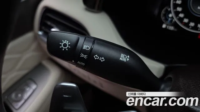Hyundai Palisade Palisade Дизель 2.2 2WD — Фото автомобиля 28