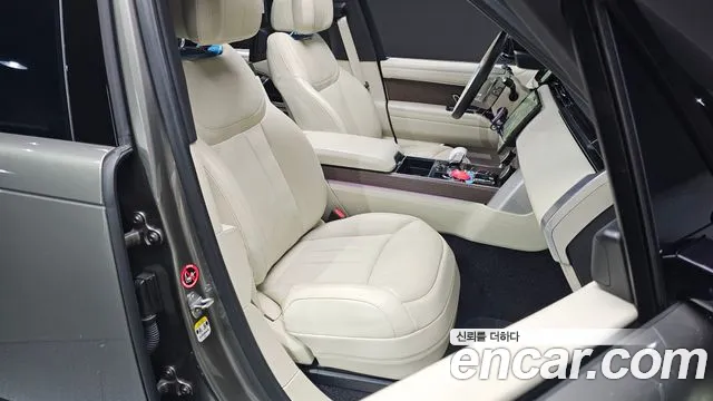 Land Rover Range Rover — Фото автомобиля 12