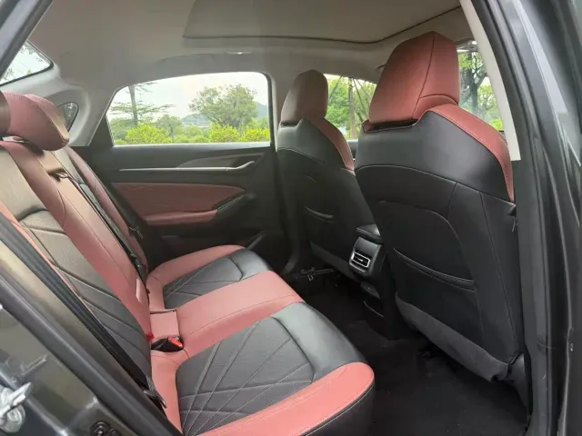 Changan Eado — Фото автомобиля 11