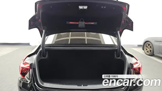 Kia K8 Signature — Фото автомобиля 17