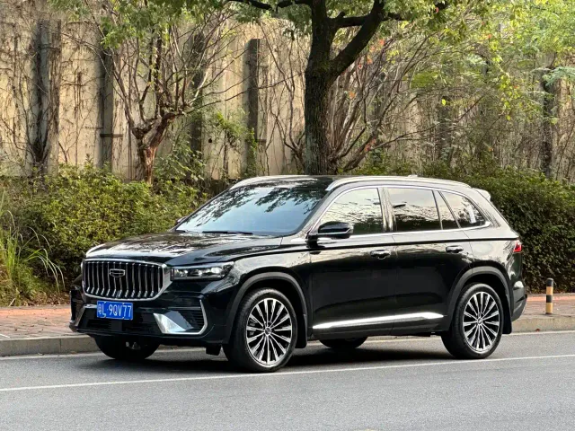 Фотография автомобиля — Geely Xingyue L
