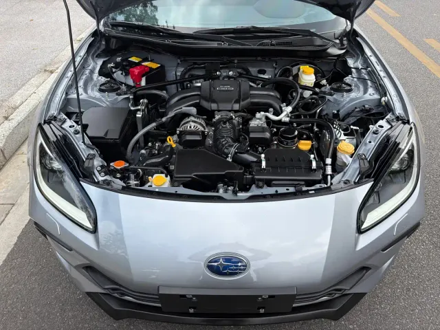 Subaru BRZ — Фото автомобиля 9