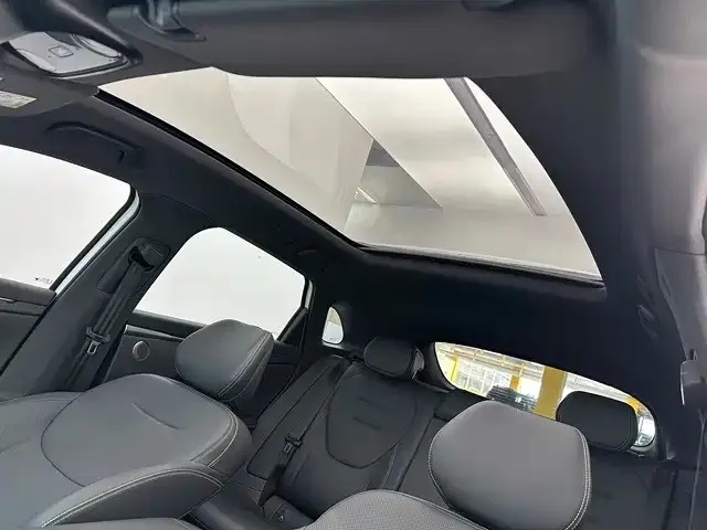 Arcfox Alpha T5 — Фото автомобиля 14