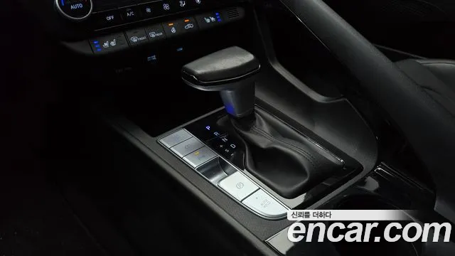 Hyundai Avante — Фото автомобиля 9