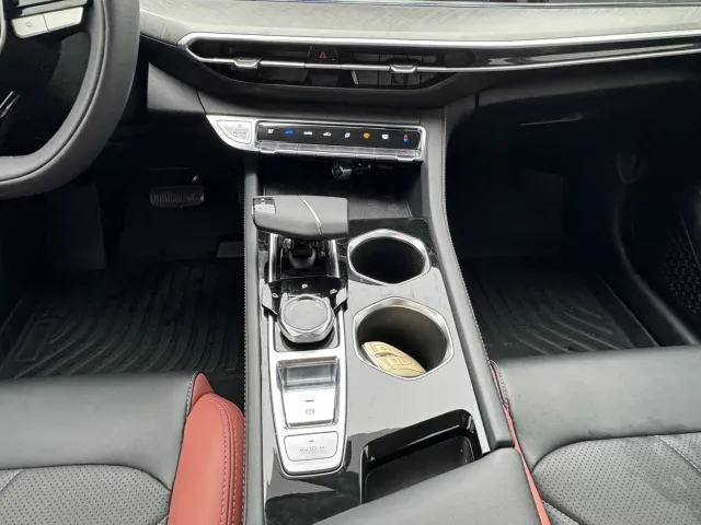 Changan Eado — Фото автомобиля 12