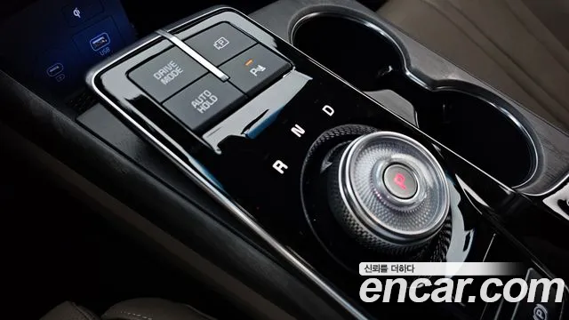 Kia K8 K8 Hybrid — Фото автомобиля 9