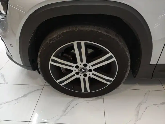 Mercedes-Benz GLB-Class — Фото автомобиля 22