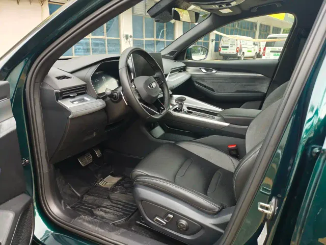 Geely Xingrui — Фото автомобиля 4