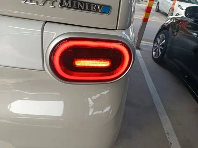 Wuling Hongguang Mini EV — Фото автомобиля 7