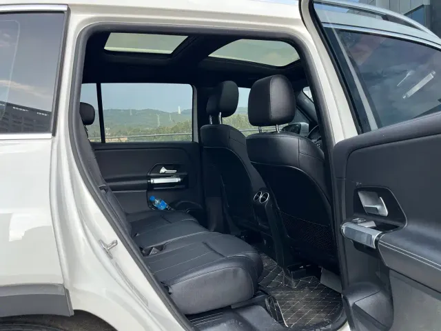 Mercedes-Benz GLB-Class — Фото автомобиля 19