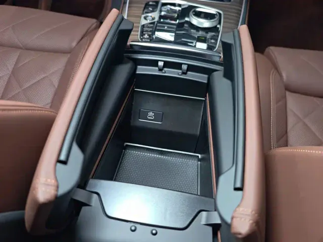 BMW X7 — Фото автомобиля 21