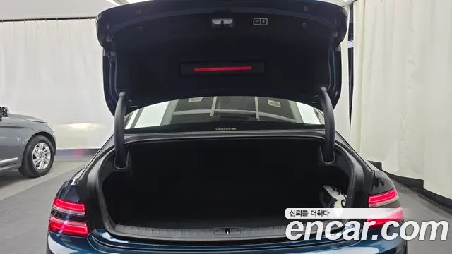 Genesis G80 RG3 — Фото автомобиля 23