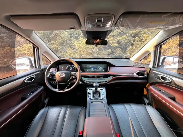 GAC Trumpchi M6 — Фото автомобиля 8