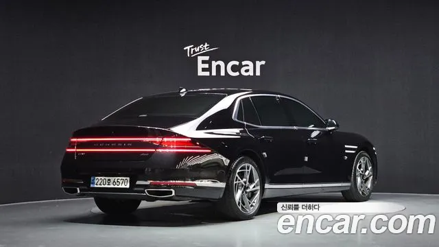 Genesis G90 Бензин 3.5 Turbo 2WD — Фото автомобиля 2