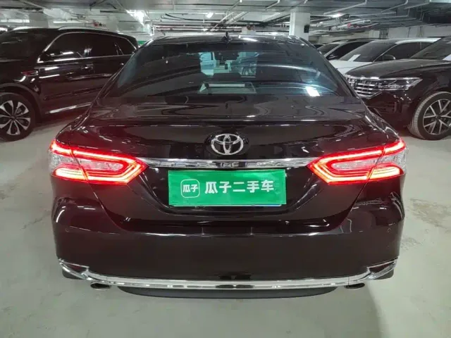 Toyota Camry — Фото автомобиля 6