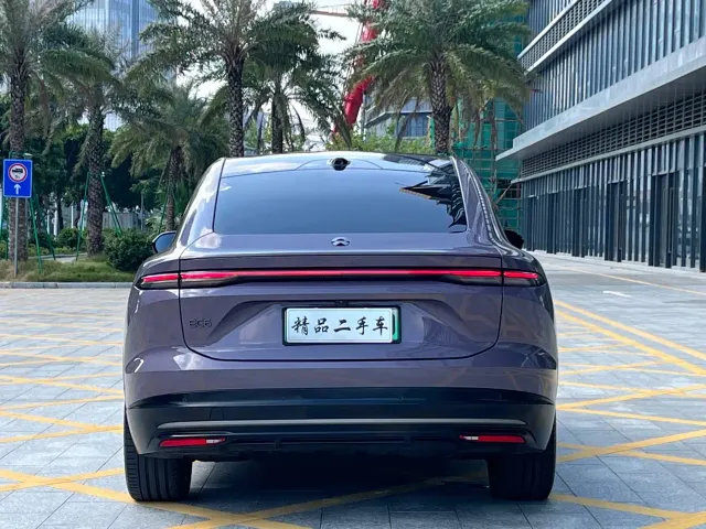 Nio EC6 — Фото автомобиля 5