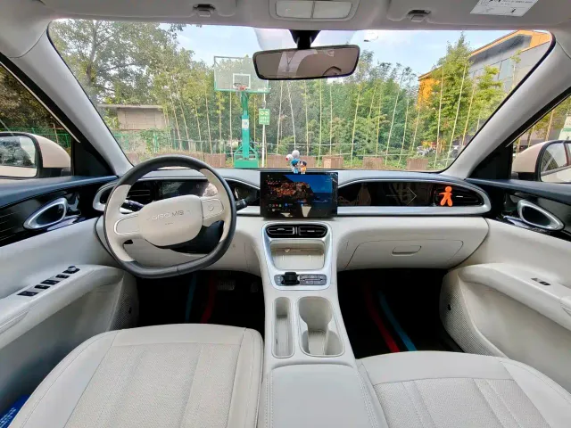 Geely Starry Wish — Фото автомобиля 6