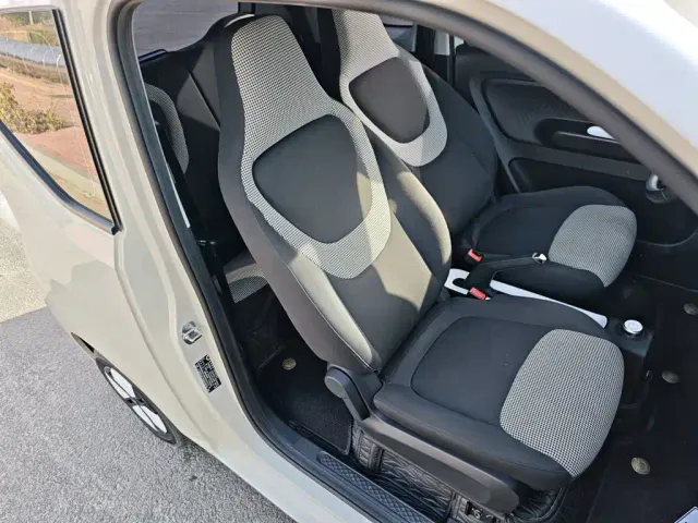 Wuling Hongguang Mini EV — Фото автомобиля 24