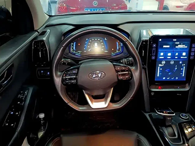 Hyundai ix35 — Фото автомобиля 10