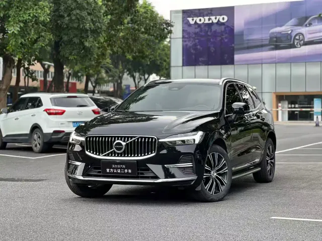 Фотография автомобиля — Volvo XC60