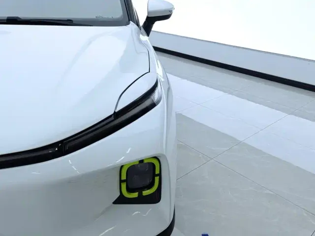 Geely Geometry E Firefly — Фото автомобиля 5