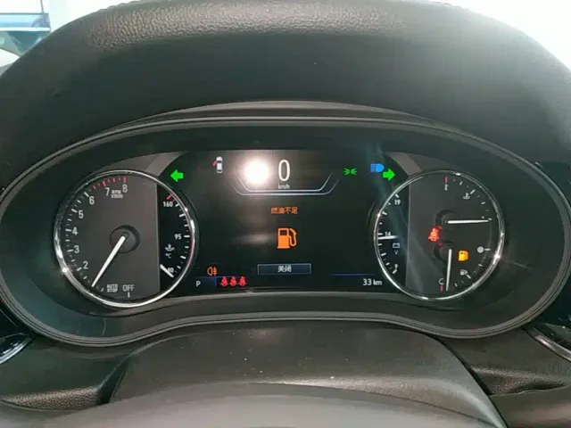 Buick Regal — Фото автомобиля 11