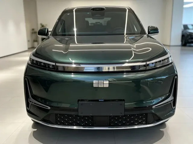 Geely Galaxy M9 — Фото автомобиля 2