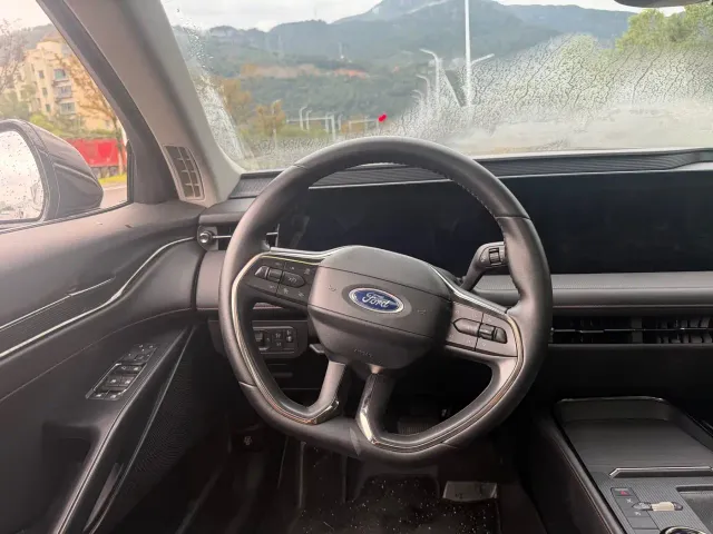 Ford Mondeo — Фото автомобиля 9