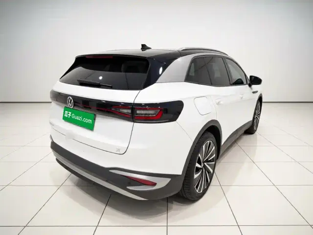 Volkswagen ID.4 X — Фото автомобиля 4