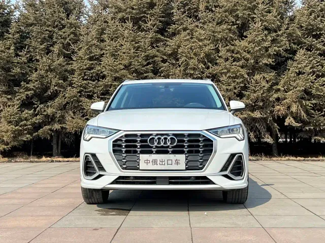 Audi Q3 — Фото автомобиля 2
