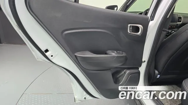 Hyundai Venue Venue 1.6 Modern Plus — Фото автомобиля 25