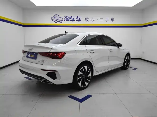 Audi A3 — Фото автомобиля 3