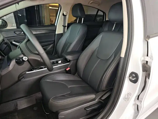 Chery Arrizo 5 — Фото автомобиля 14
