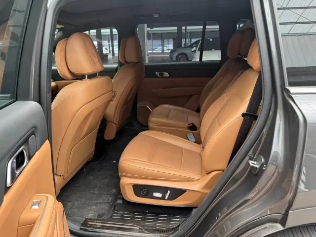 Li Auto Li ONE 2021 Extended Range 6-Seater — Фото автомобиля 5