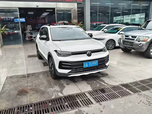 Volkswagen Tharu — Фото автомобиля 3