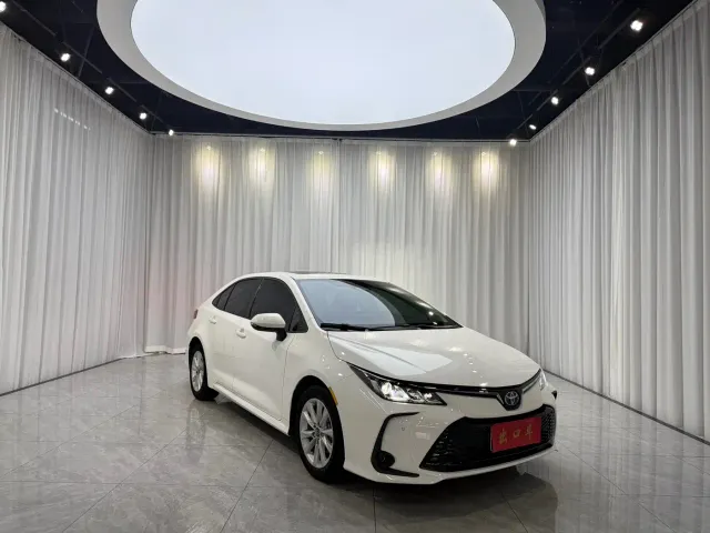 Toyota Corolla — Фото автомобиля 3