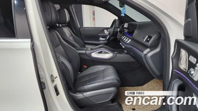 Mercedes-Benz GLS-Class — Фото автомобиля 20