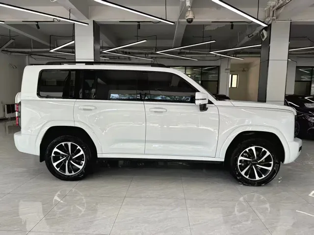 Haval H9 — Фото автомобиля 12